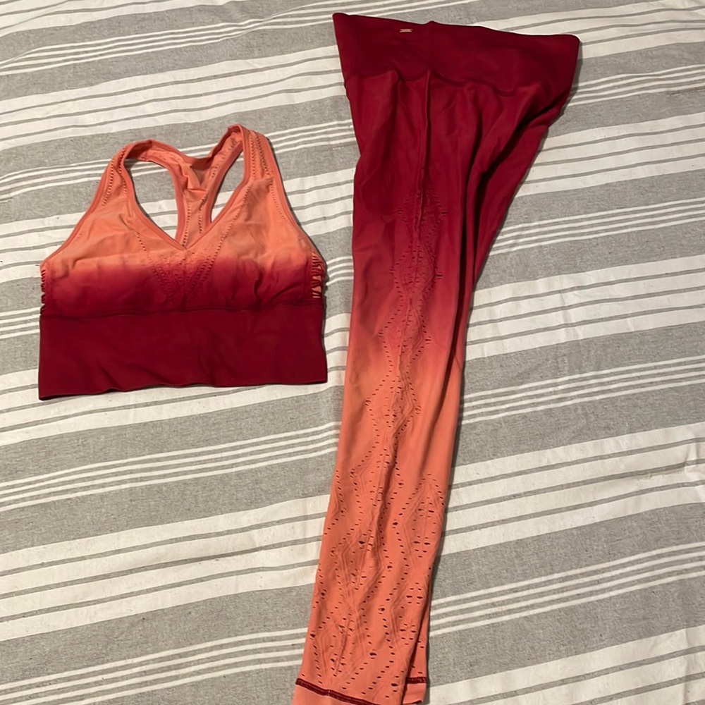 PINK Ombre Sports Bra Leggings set S NWT
